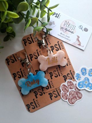 Mramorové psí známky z pryskyřice se jménem a telefonním číslem 🐕 Nezbytný a velmi důležitý doplněk pro každého pejska 🤗...